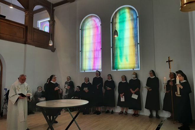 202207 MH Segnung Schwestern 1