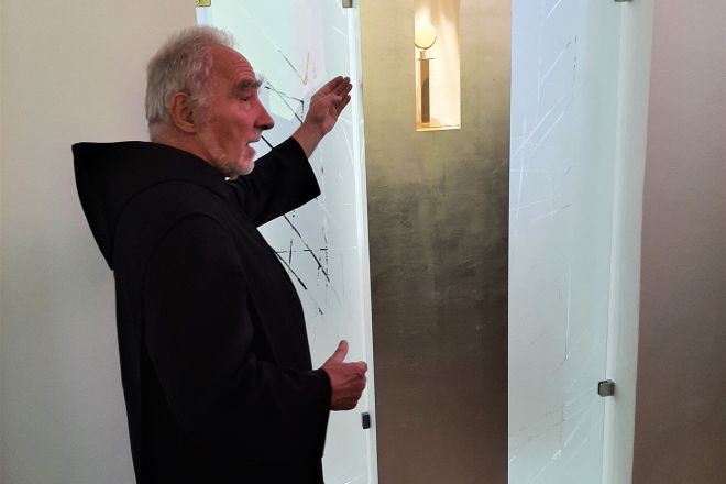 202207 MH Segnung Tabernakel Pater Meinrad