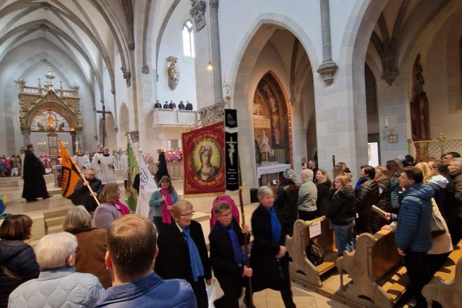 MIsereor Fastenaktion Einzug